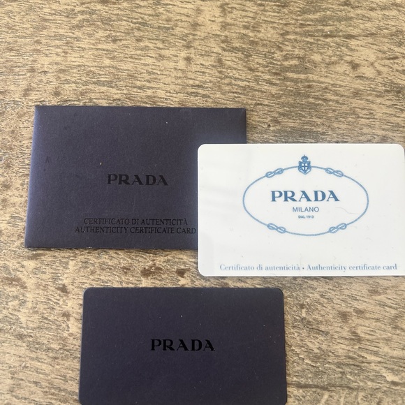 Prada Arbilla  Leather Crossbody Bag Vitello Phen bandoliera Authentic - Picture 10 of 14